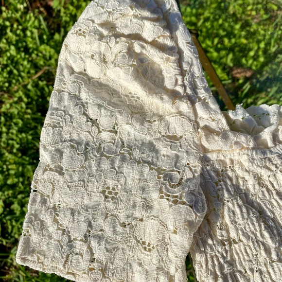 Zara Crop Blouse - Picture 4 of 5